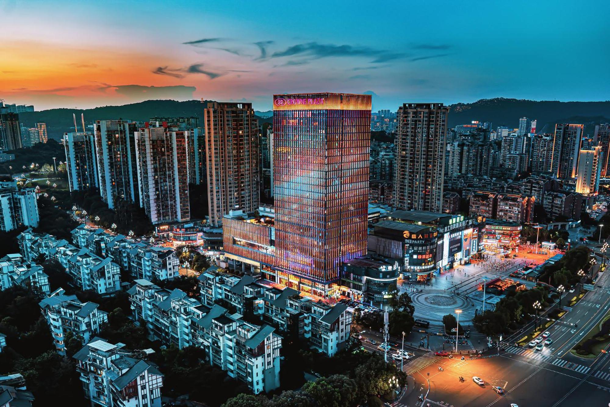 Crowne Plaza Yibin By Ihg Hotel Eksteriør billede
