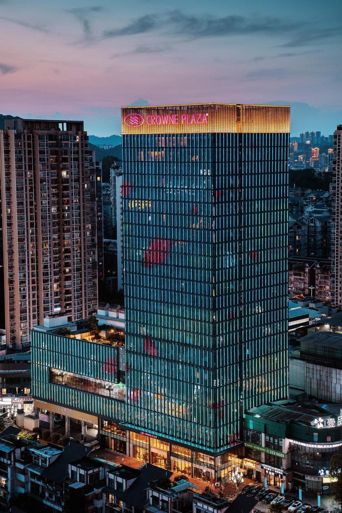 Crowne Plaza Yibin By Ihg Hotel Eksteriør billede